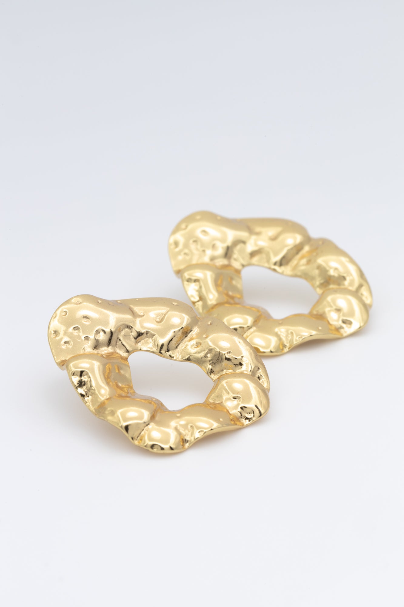 ARETES JULI